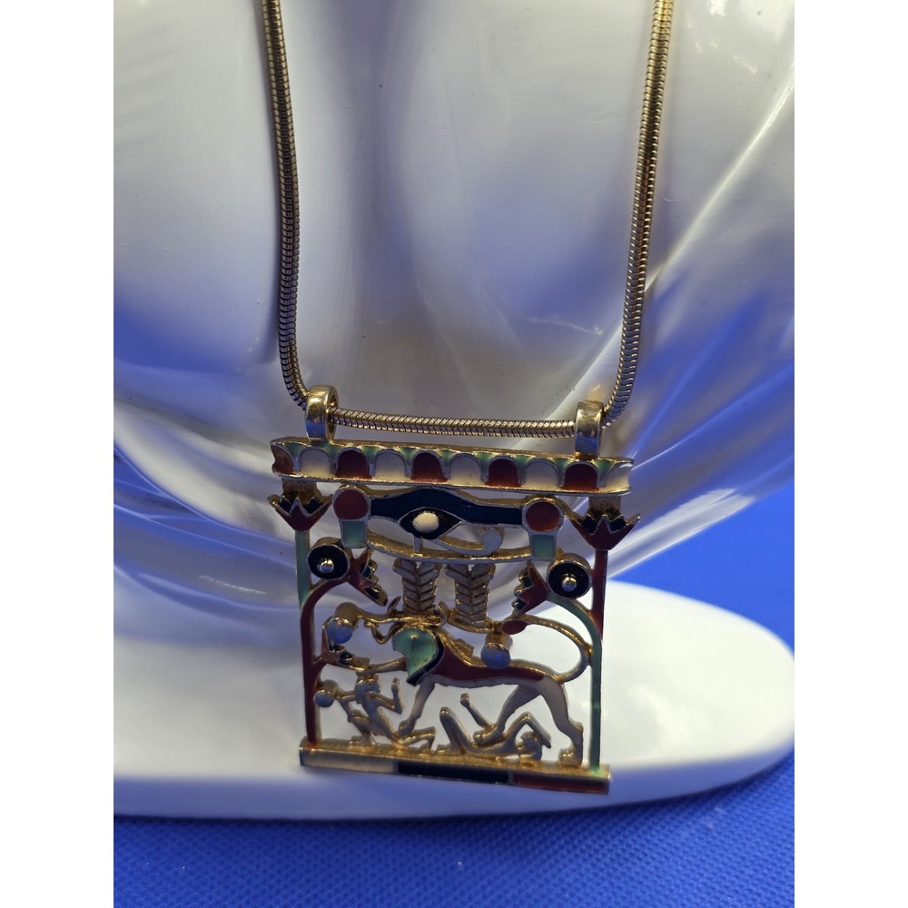 Vintage Egyptian Revival Necklace Enamel Apis Sphinx Eye Horus Gold Tone - Picture 10 of 13